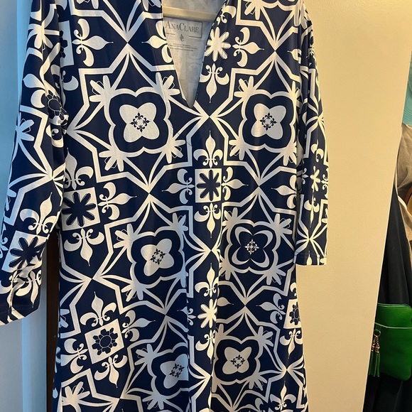 Beautiful blue and white Ana Claire dress - Picture 3 of 3